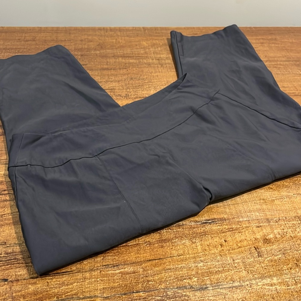 Lulu-B Grey Crop Pant